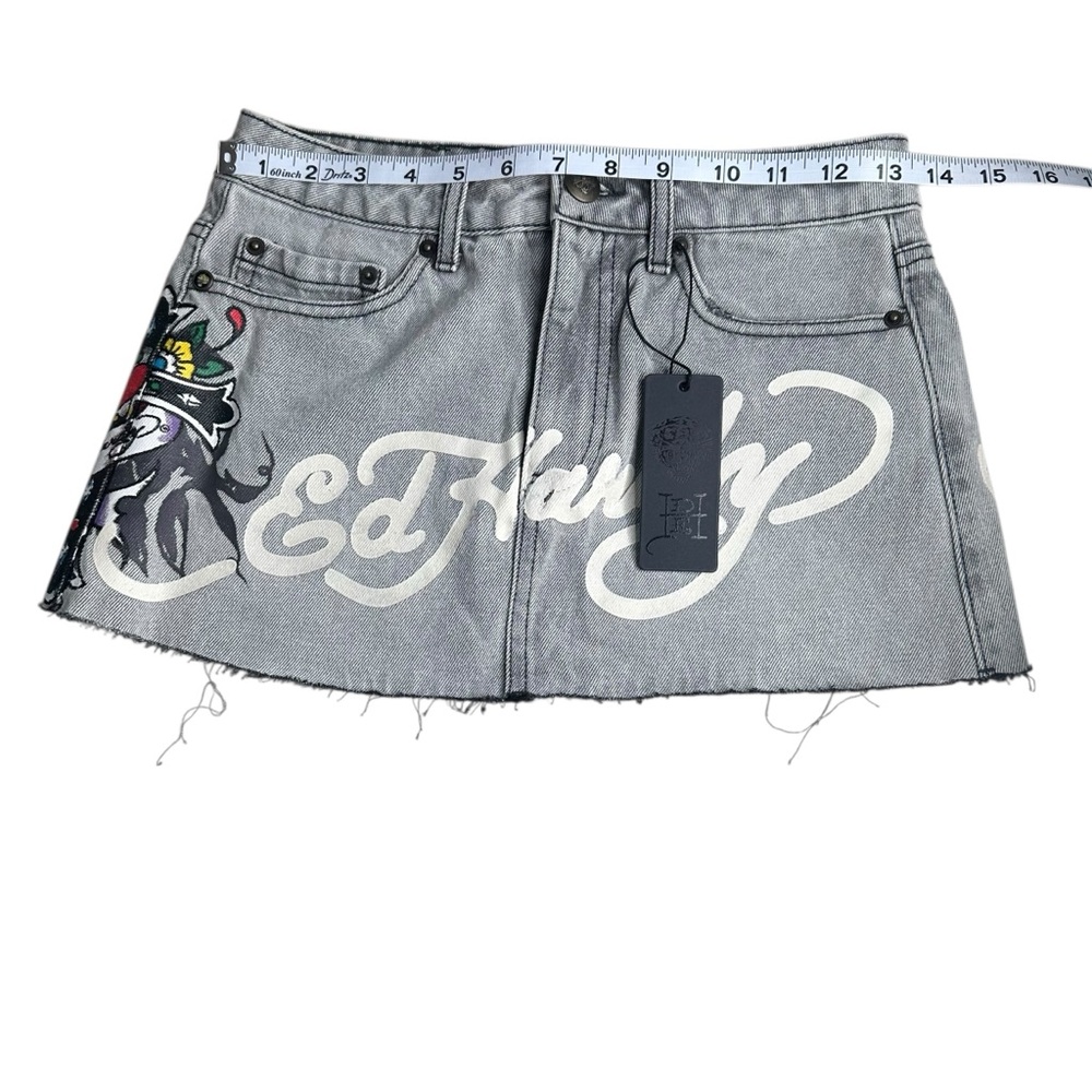 NWT Ed Hardy Cross Denim Mini Skirt. Size XS.
Color-Grey Wash - Picture 3 of 10